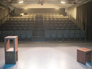 Espacio Zafra, un teatro junto a Manuel Becerra