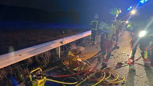 Un conductor de 41 años pierde la vida tras chocar contra un camión en Aranjuez
