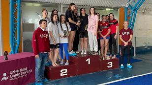 El equipo femenino de natación de la UCJC se lleva el bronce en el Campeonato de Madrid Universitario 2025