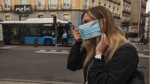 El gerente de Madrid Salud admite que las mascarillas eran extrañas y no cumplían estándares europeos