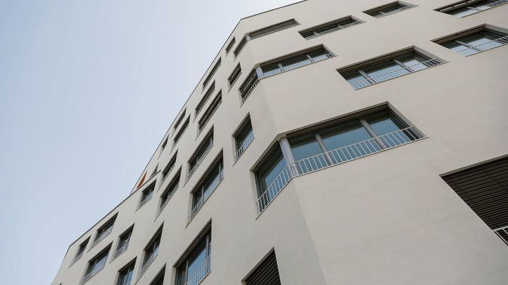 Imagen de archivo de un edificio de la EMVS Madrid en el ecobarrio de Puente de Vallecas