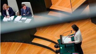 Almeida y Maroto intercambian acusaciones sobre corrupción con el trasfondo del 'caso mascarillas'