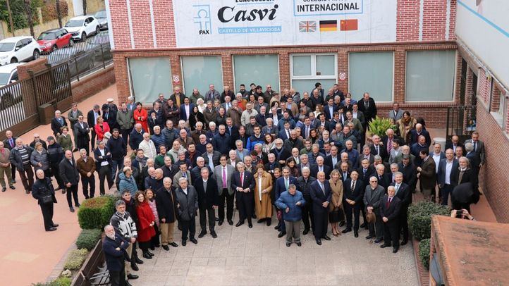 Encuentro empresaria en el centro educativo.