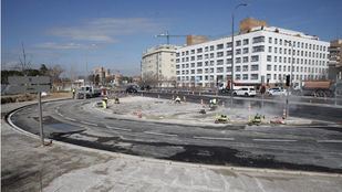 Una nueva glorieta semaforizada en la avenida de los Poblados facilitará los accesos al Paseo del Suroeste