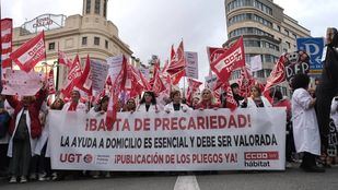 Manifestación de trabajadoras del Servicio de Ayuda a Domicilio