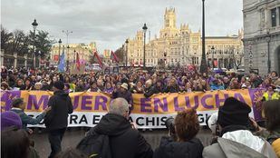 Las feministas clásicas también se movilizan en Madrid: "Ni cis ni trans, mujer nada más"