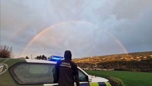 Dos carreteras continúan cortadas por el temporal