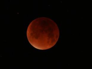 Dos eclipses iluminarán el cielo del mes de marzo