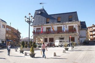 El Ayuntamiento de Becerril desaconseja consumir agua del grifo en la zona del depósito de El Herrero