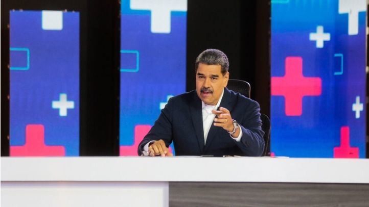Nicolás Maduro, presidente de Venezuela, durante su programa en televisión