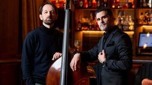 Pablo Martín Caminero presenta 'Al cante' con el flamenco David Carpio