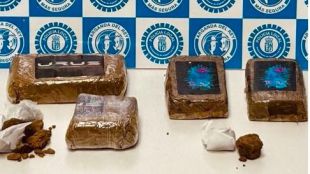 Dos detenidos por llevar paquetes de hachís en un coche en Arganda