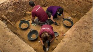 Más Madrid choca contra PP y Vox en su propuesta para localizar y exhumar fosas de la Guerra Civil