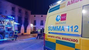 Bomberos salvan a un hombre con graves quemaduras en Valdarecete
