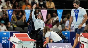 El futbolista Rodri, la nadadora Teresa Perales y el coleccionista Pérez Simón, Medallas de Honor de Madrid