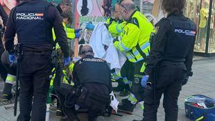 Un joven de 27 años, herido de gravedad por arma blanca en Puente de Vallecas