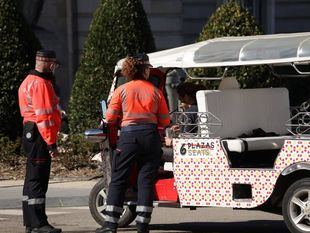 Control intensivo a los estacionamientos de los Tuk tuk
