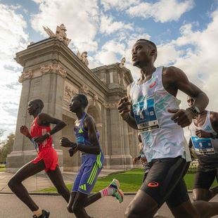 Dominio keniano en un Movistar Madrid Medio Maratón de récord