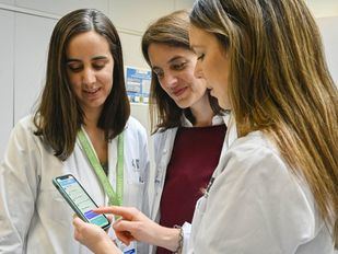 La Comunidad lanza una aplicación para centralizar las gestiones del Sermas