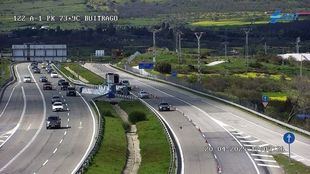 Tráfico lento en la A-1 desde Buitrago en la operación retorno de las vacaciones de Semana Santa