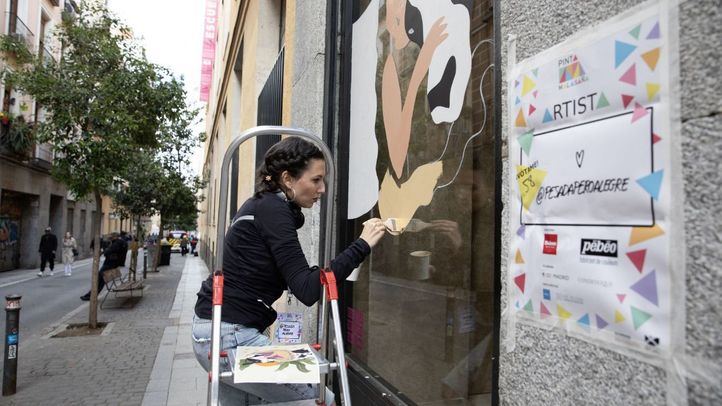 Pinta Malasaña 2024 en la calle Palma - Pesadaperoalegre.