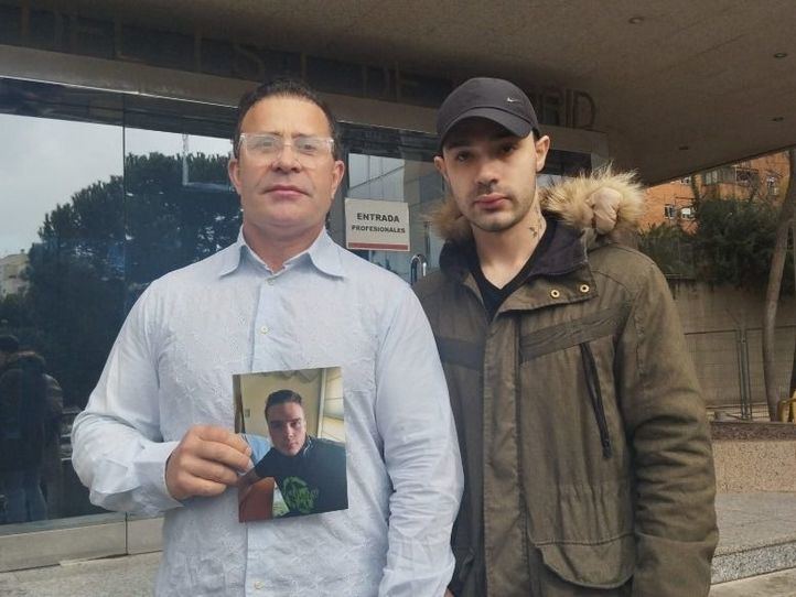 Padre y hermano de Gabriel, el joven boxeador asesinado en Prosperidad