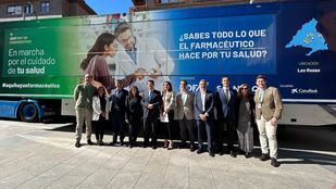 La campaña '#Aquíhayunfarmacéutico… en marcha' visita Torrejón y Las Rozas