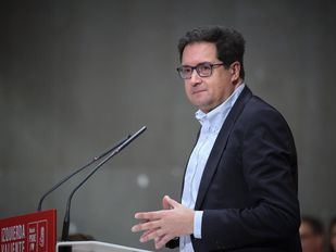 López defiende el acto del PSOE como el de "todos los madrileños" frente al "sectarismo" de Ayuso