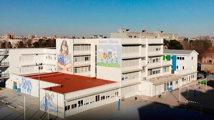 Exterior del Colegio Santa María