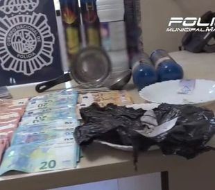 Desmantelado un narcopiso junto a dos colegios y una escuela infantil