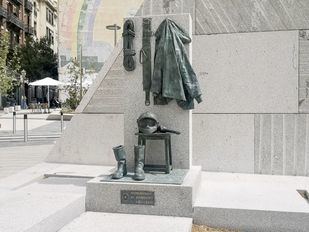 El monumento al bombero, ahora en la Plaza del Carmen