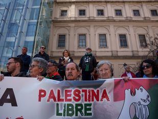 Concentración en Madrid por el cese del comercio de armas entre España e Israel