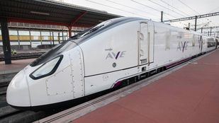 Nuevo caos en Renfe: demoras en ocho trenes por una "incidencia técnica" en un AVE Madrid-Sevilla