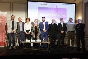 Foto de familia de la I Jornada sobre Inteligencia Artificial