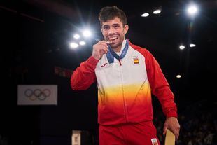 El judoca Fran Garrigós, con la medalla de bronce obtenida en París 2024
