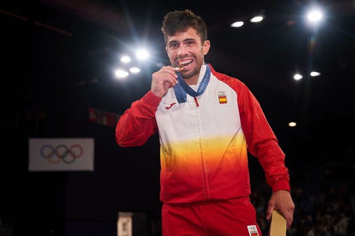 El judoca Fran Garrigós, con la medalla de bronce obtenida en París 2024