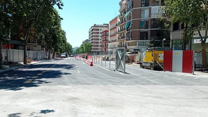 Carriles habilitados para la circulación en el paseo de las Delicias desde el viernes 30 de mayo