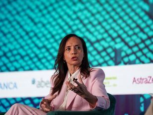 Beatriz Corredor apunta a las centrales convencionales como responsables del apagón