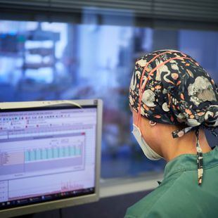 La Comunidad adjudica la gestión de centros de datos del SERMAS a Fujitsu por 18 millones