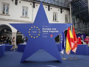La Comunidad conmemora los 40 años de España en la Unión Europea con una exposición