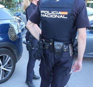 Detenidos por la ejecución de cinco robos con fuerza en el distrito de Salamanca