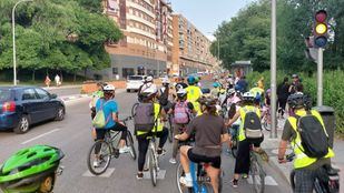 Bicibús: la nueva forma segura de ir al colegio en grupo y en bicicleta