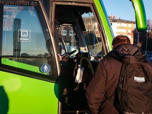 El Ayuntamiento estudia instalar toldos en Cuatro Vientos