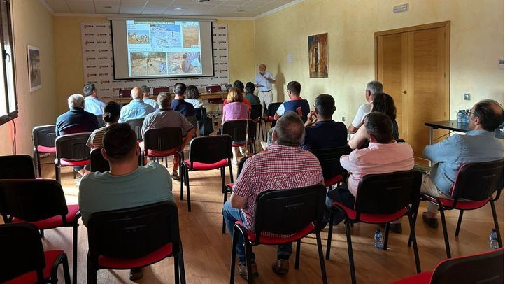 Dcoop fomenta el pistacho a través de una jornada informativa celebrada en Alcázar de San Juan