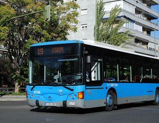 Más de 1.600 aspirantes se examinan este sábado en busca de una plaza de conductor de EMT