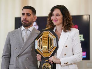 Ayuso entregará este miércoles a Topuria su Gran Cruz de la Orden del 2 de Mayo