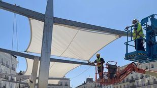 Cibeles defiende los toldos de Sol frente a las críticas