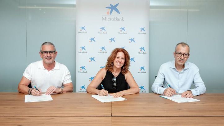 MicroBank y la Asociación Como una Cabra impulsan el emprendimiento en zonas rurales