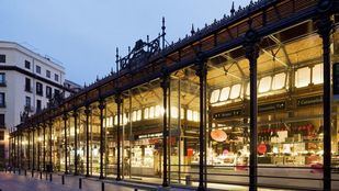 El PSOE alerta sobre el riesgo que la ampliación del Mercado de San Miguel representa para la Muralla de Madrid