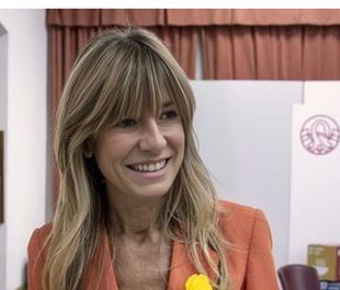 El juez Peinado imputa a Begoña Gómez y a su asesora por un delito de malversación